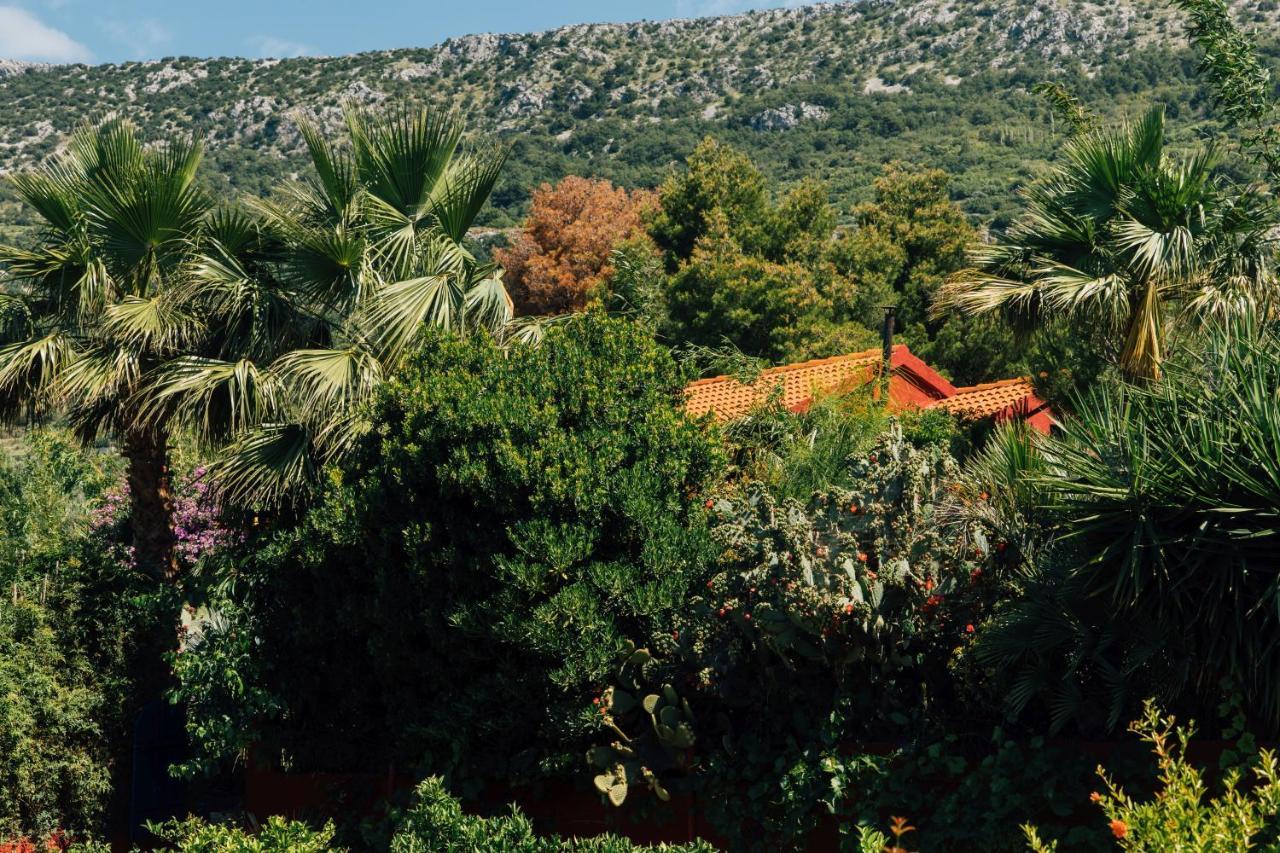 Villa Tropica, Total Privacy, Tropical Garden And Private Pool Kaštela Eksteriør bilde