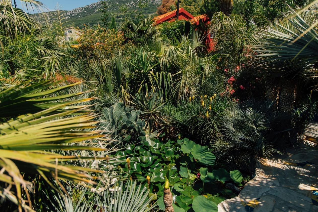 Villa Tropica, Total Privacy, Tropical Garden And Private Pool Kaštela Eksteriør bilde